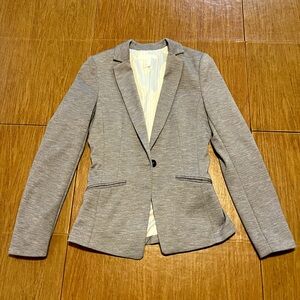 H&M Women’s Fitted Blazer